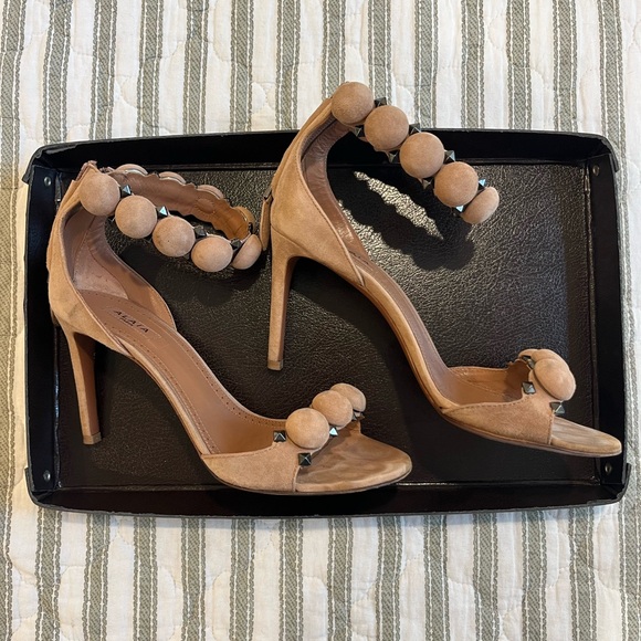 Alaia Shoes - Alaïa Paris “Chamois Bombe” Sandals – Nude Suede – Size 36.5 EU / 6.5 US